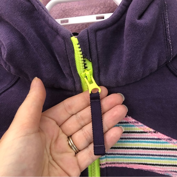 Ivivva girl’s full zip hoodie / jacket - Picture 4 of 12